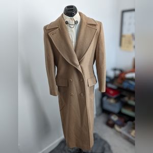 Pendleton Old Hollywood Tan Trench Coat. 100% Virgin Wool